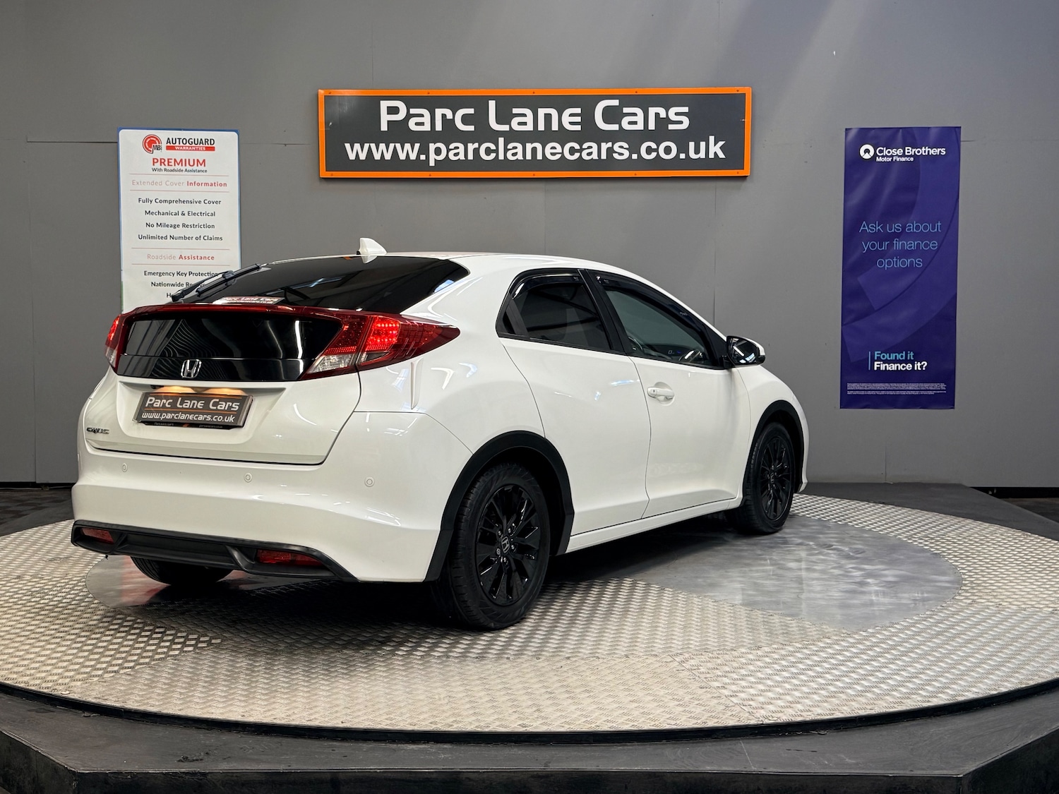 Used Honda Civic 2014 for sale - 76706678: Photo 9