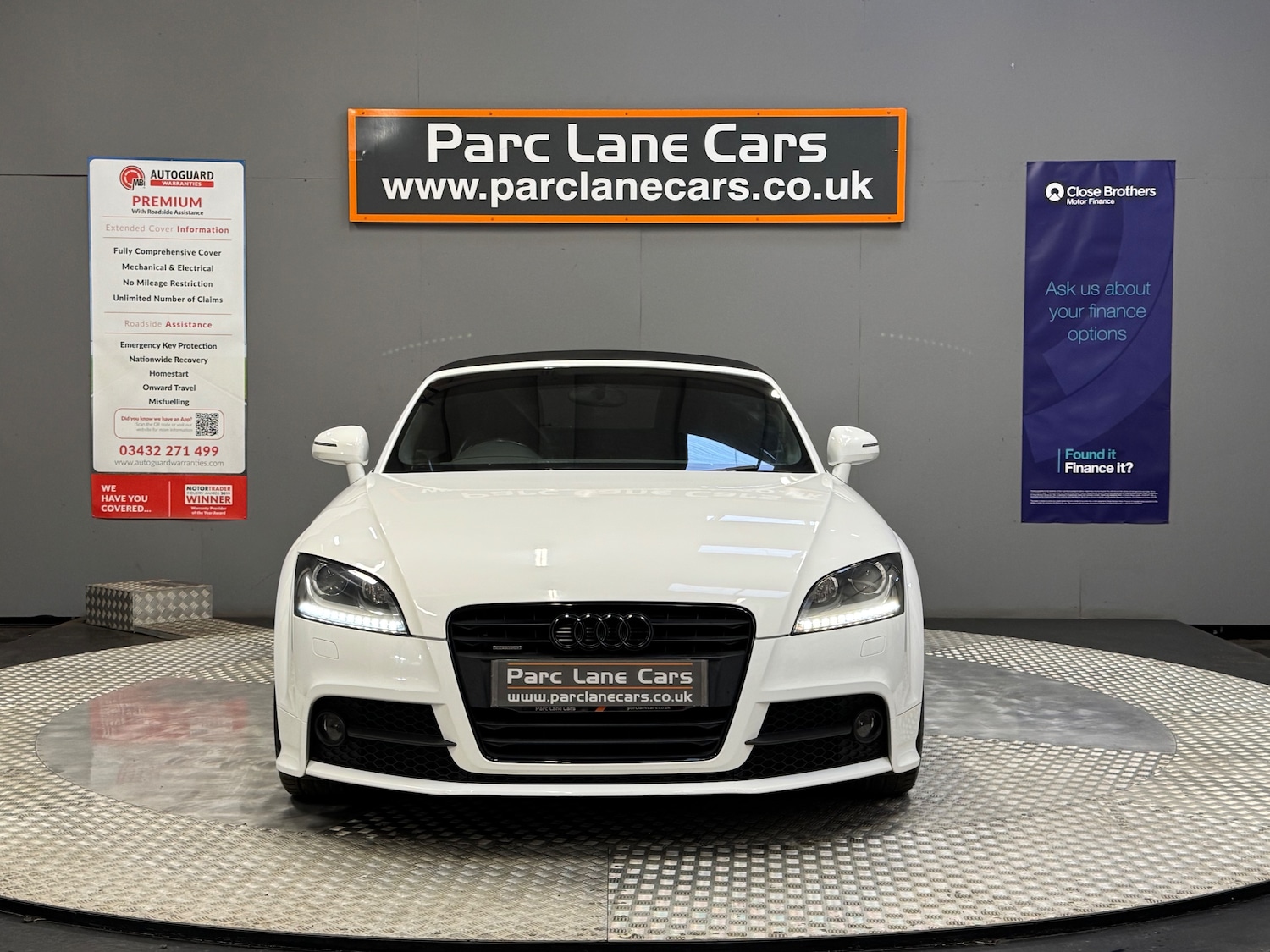 Used Audi TT 2013 for sale - 76697849: Photo 16
