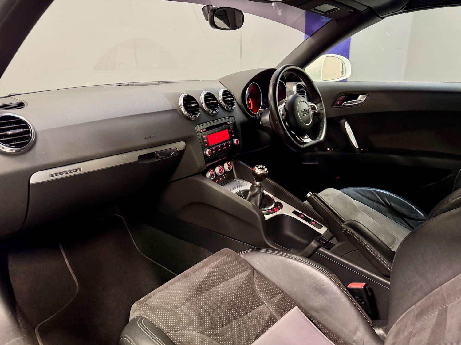 Used Audi TT 2013 for sale - 76697849: Photo 23