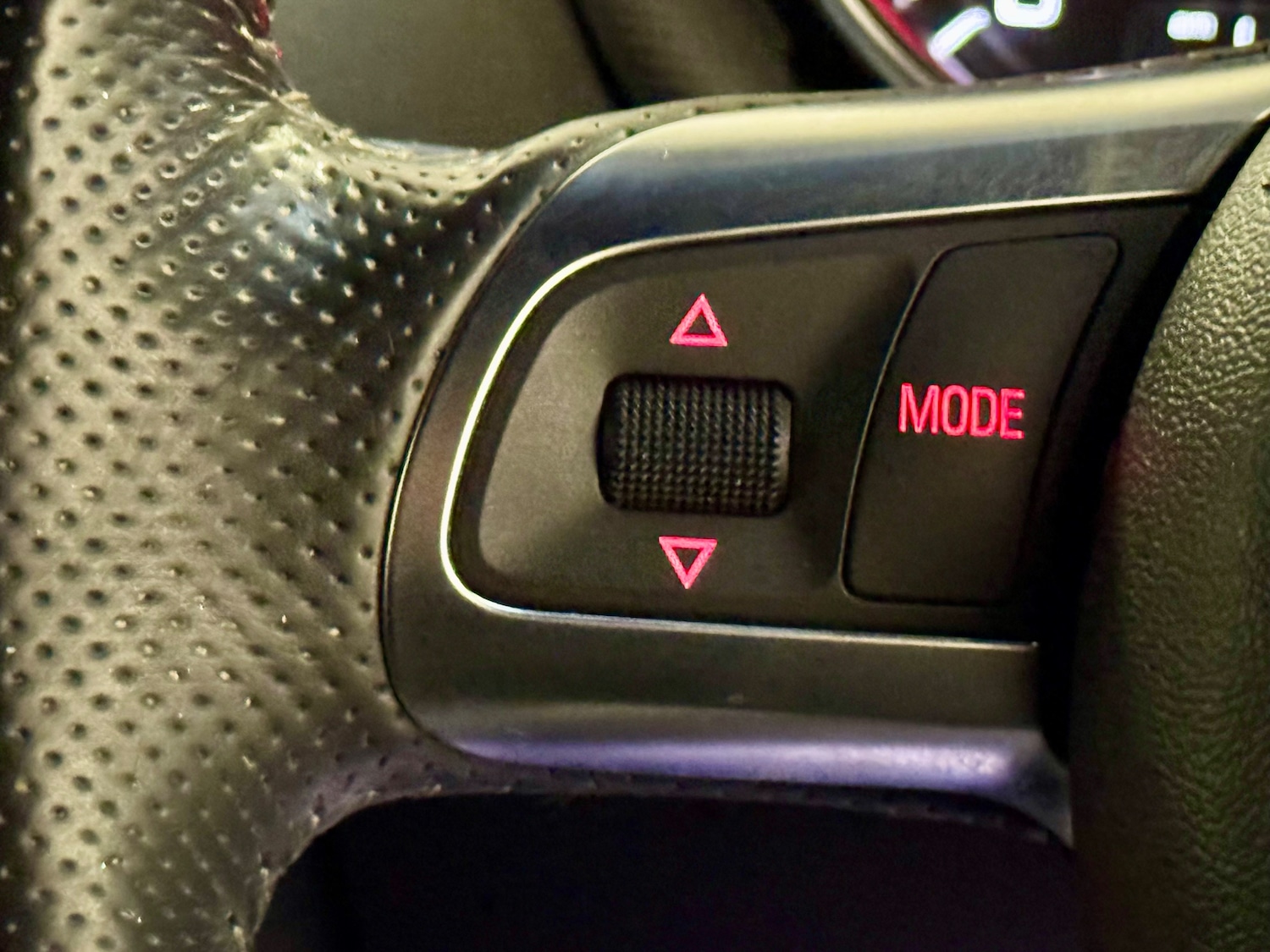 Used Audi TT 2013 for sale - 76697849: Photo 28