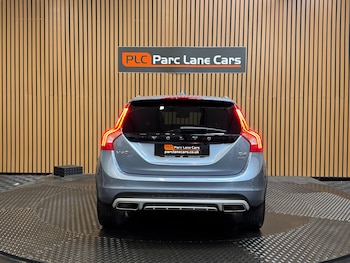Used Volvo V60 2017 for sale - 78688071: Photo