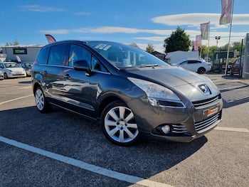 Used Peugeot 5008 2013 for sale - 79805781: Photo