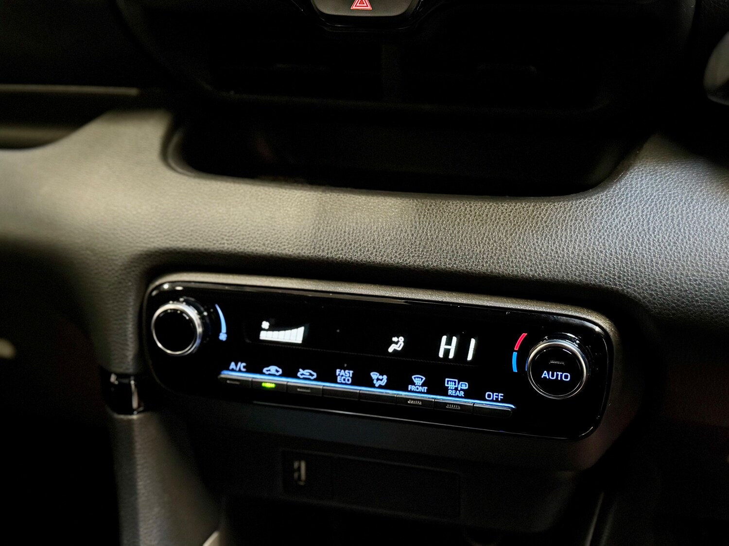 Used Toyota Yaris for sale - 77590480: Photo 21