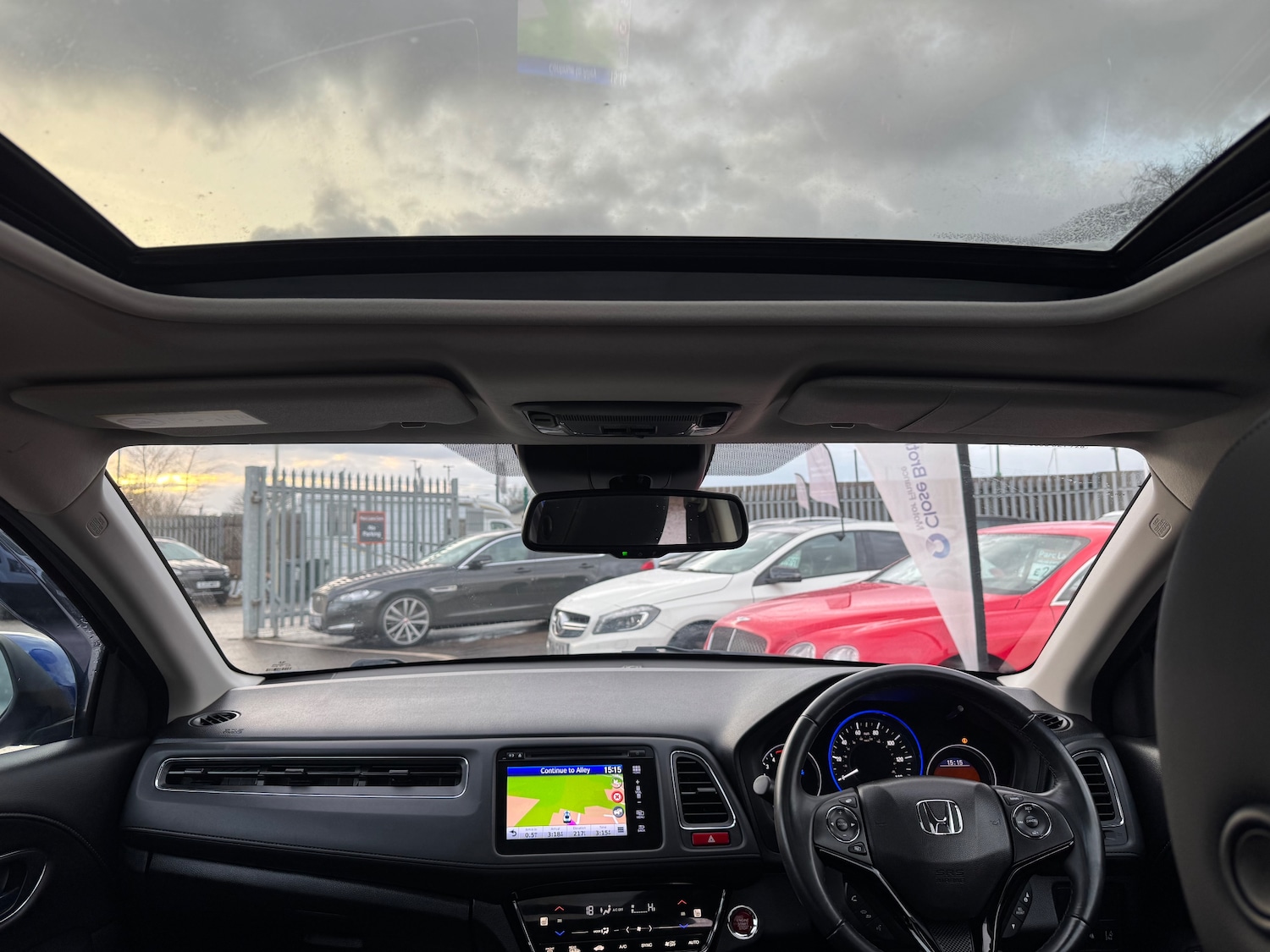 Used Honda HR-V 2018 for sale - 77134056: Photo 12