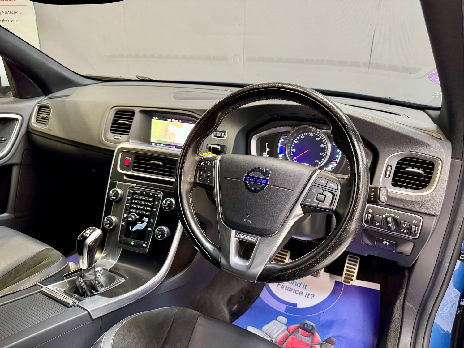 Used Volvo V60 2017 for sale - 75524739: Photo 13