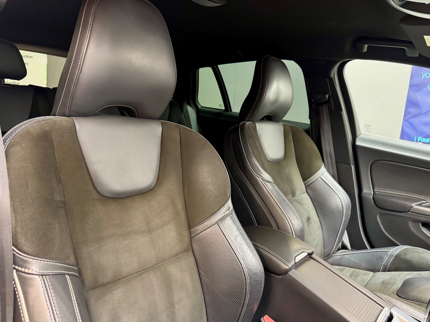 Used Volvo V60 2017 for sale - 75524739: Photo 17