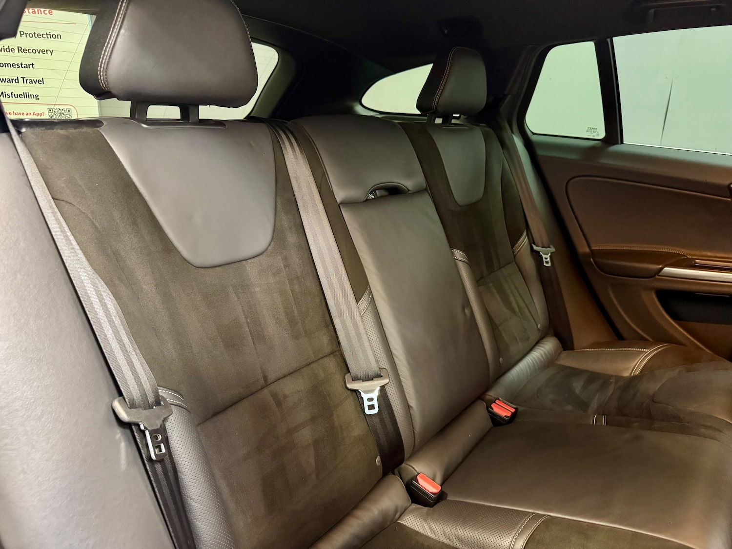 Used Volvo V60 2017 for sale - 75524739: Photo 18