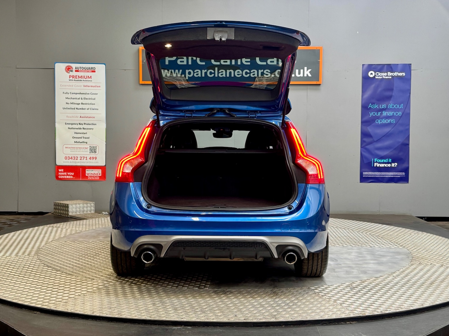 Used Volvo V60 2017 for sale - 75524739: Photo 5