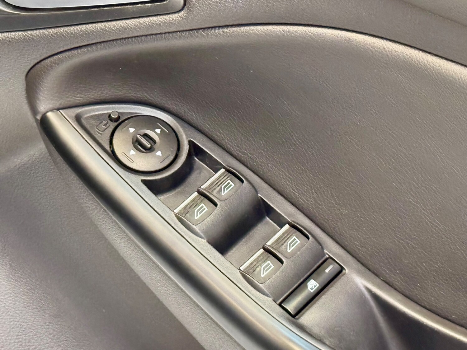 Used Ford Focus 2016 for sale - 77901850: Photo 21