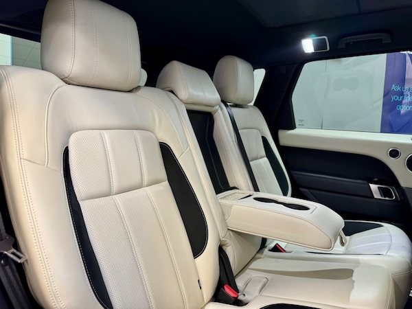 Used Land Rover Range Rover Sport 2018 for sale - 76273803: Photo 20