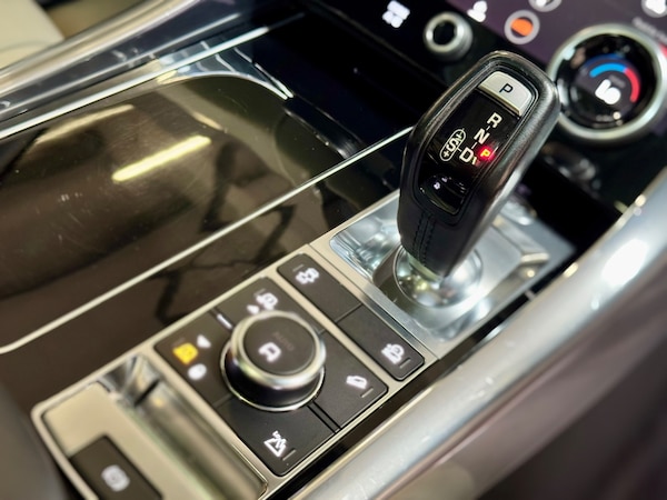 Used Land Rover Range Rover Sport 2018 for sale - 76273803: Photo 30