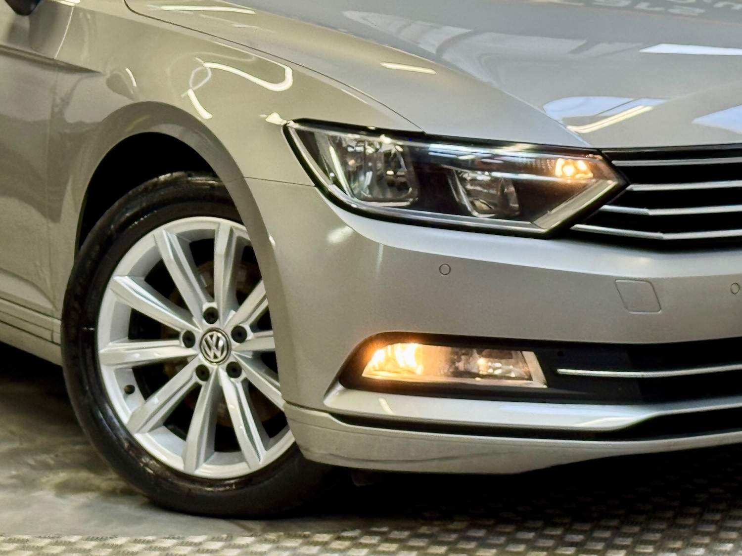 Used Volkswagen Passat 2015 for sale - 75699052: Photo 11