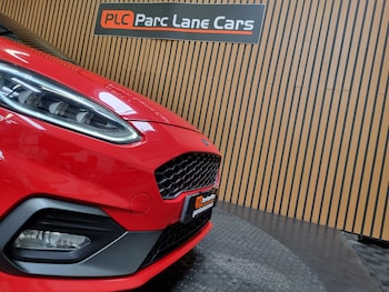 Used Ford Fiesta 2018 for sale - 79010536: Photo
