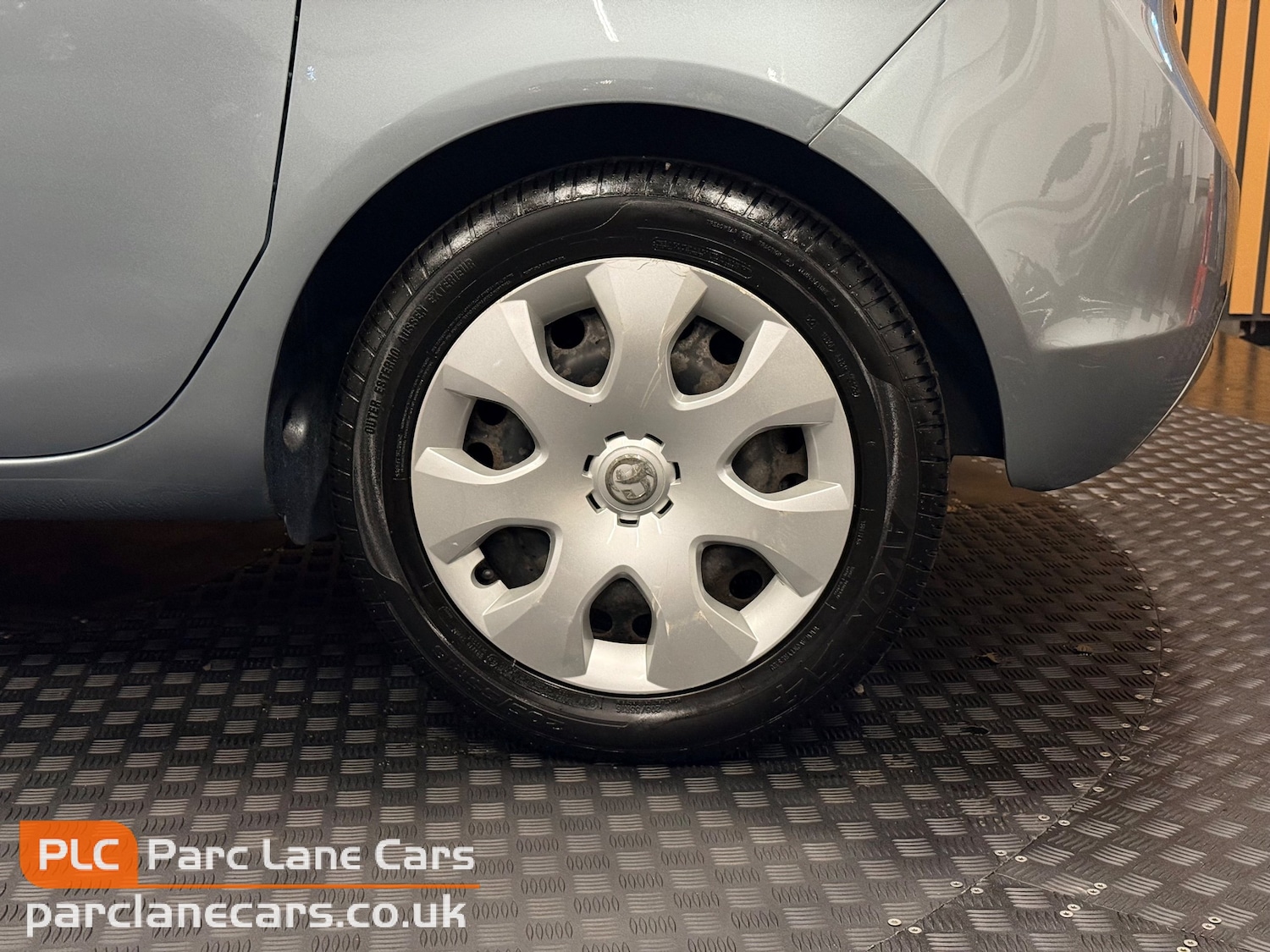 Used Vauxhall Meriva 2010 for sale - 77128633: Photo 23