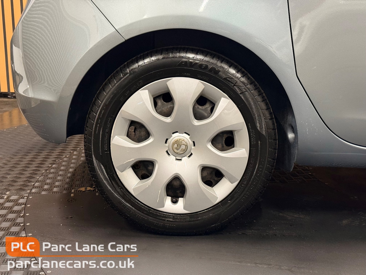 Used Vauxhall Meriva 2010 for sale - 77128633: Photo 24