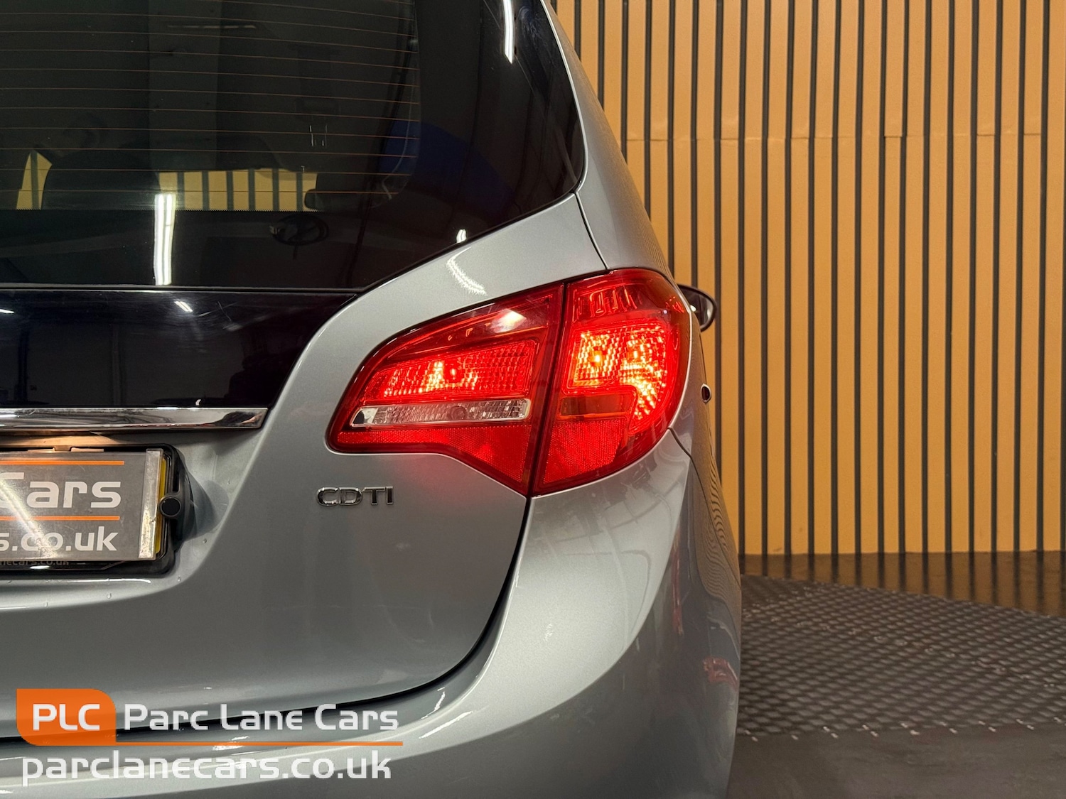 Used Vauxhall Meriva 2010 for sale - 77128633: Photo 28