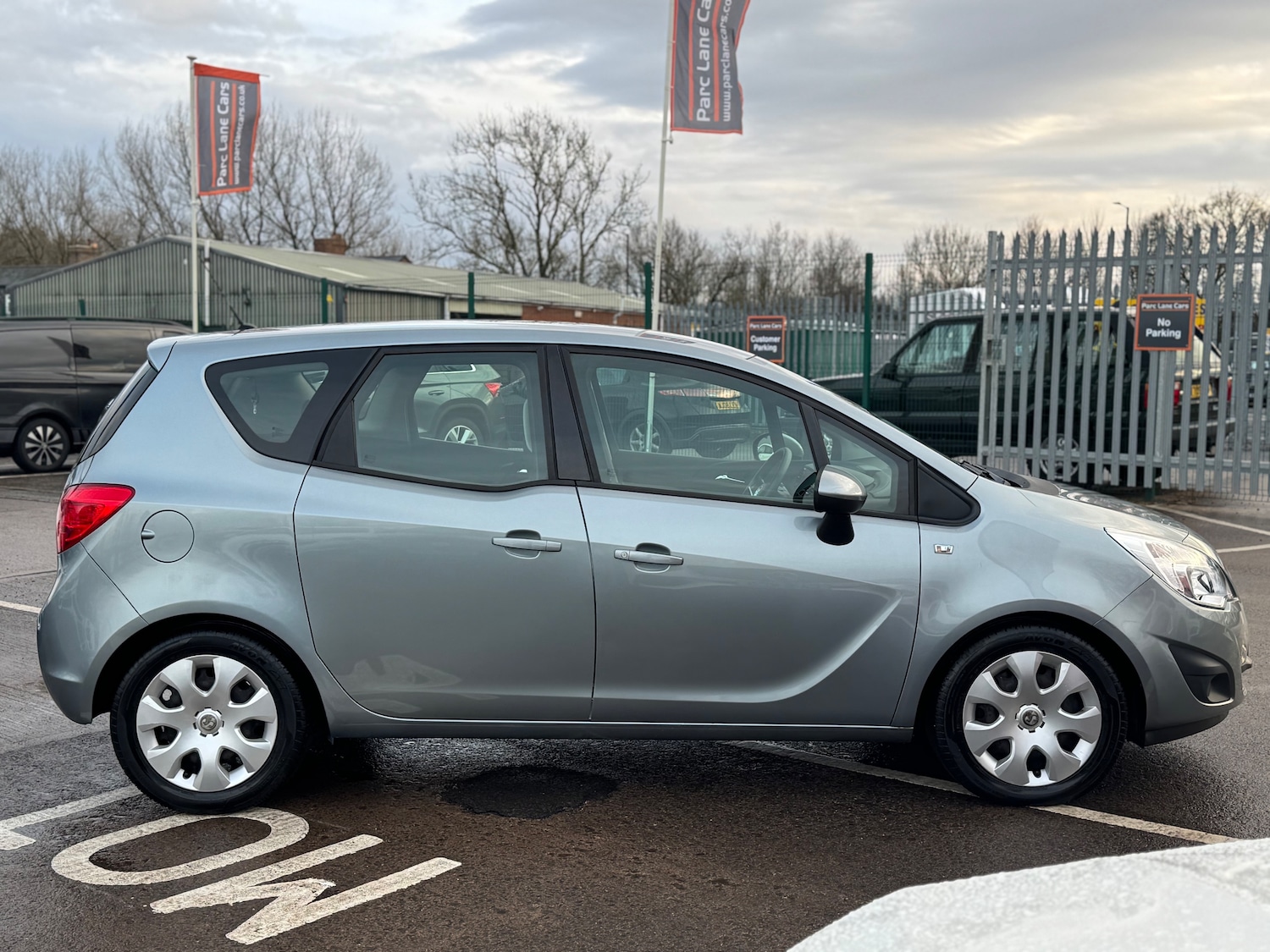 Used Vauxhall Meriva 2010 for sale - 77128633: Photo 8