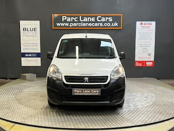 Used Peugeot Partner 2016 for sale - 76102042: Photo 2