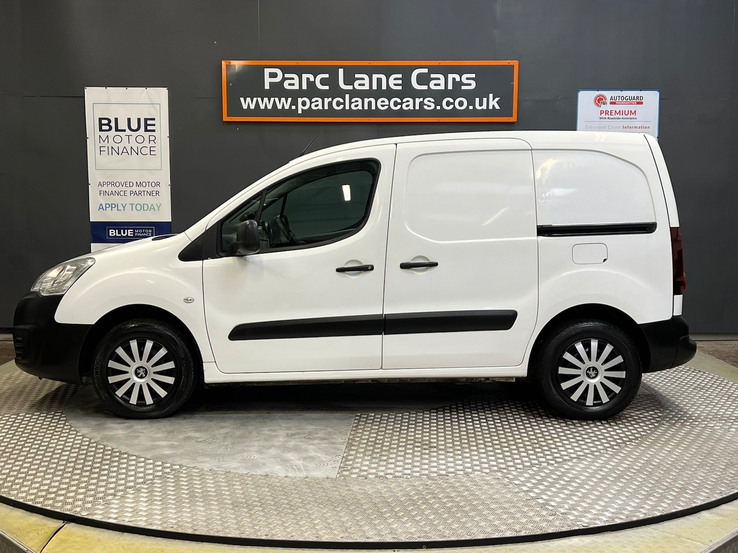 Used Peugeot Partner 2016 for sale - 76102042: Photo 4