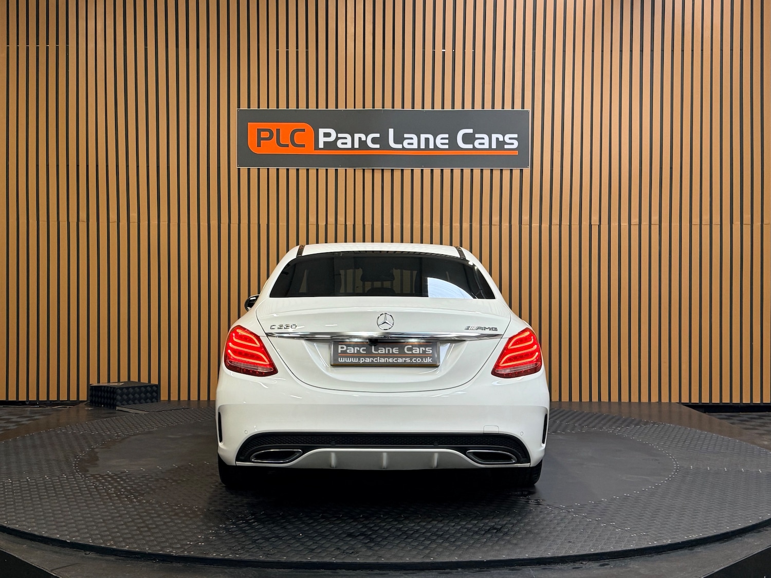 Used Mercedes-Benz C Class 2014 for sale - 77590491: Photo 6