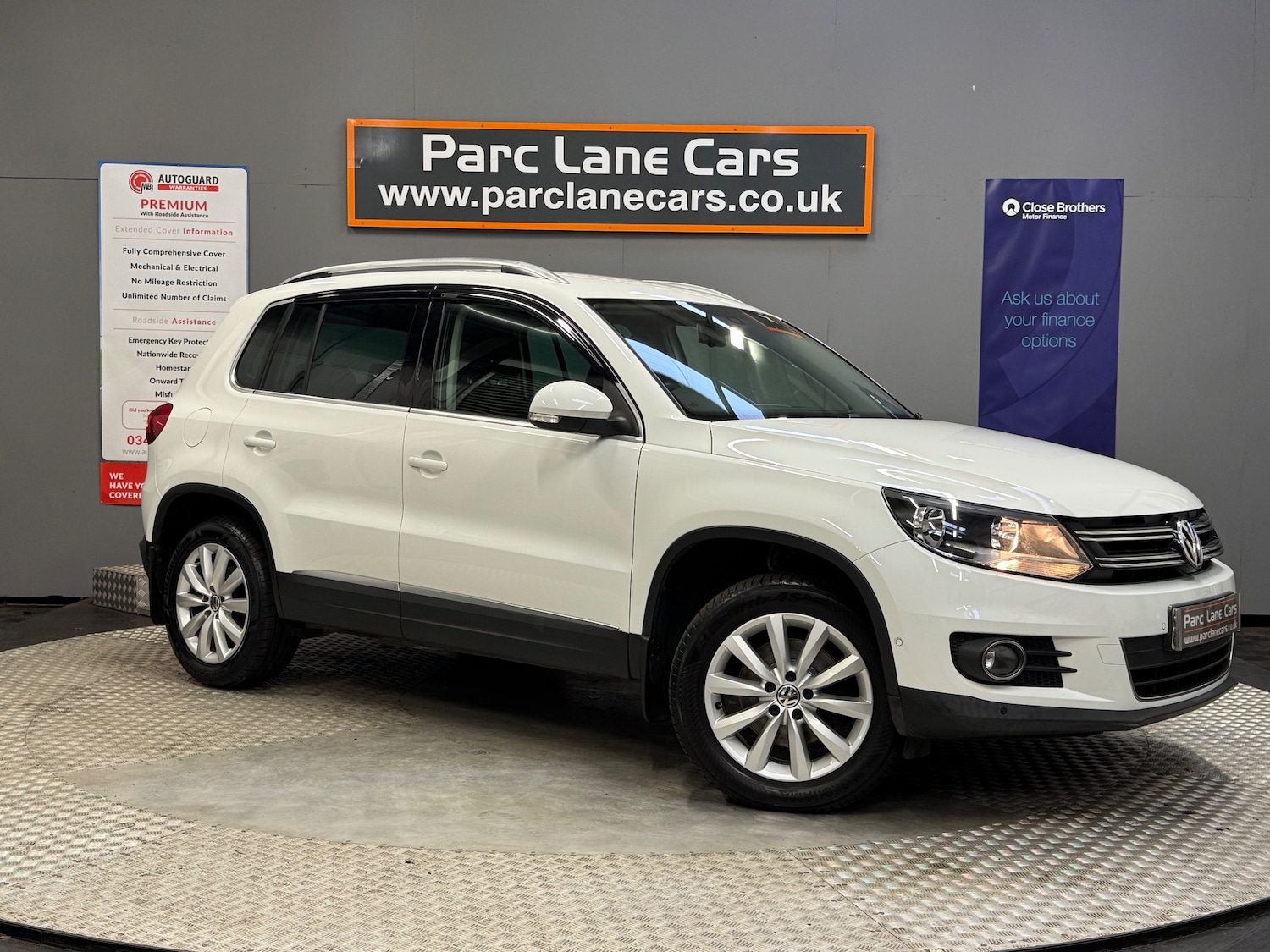 Used Volkswagen Tiguan 2015 for sale - 76946025: Photo 1