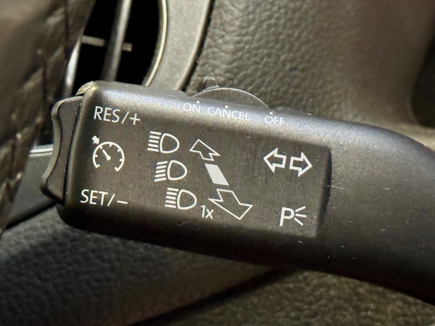 Used Volkswagen Tiguan 2015 for sale - 76946025: Photo 22