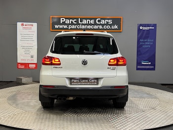 Used Volkswagen Tiguan 2015 for sale - 76946025: Photo