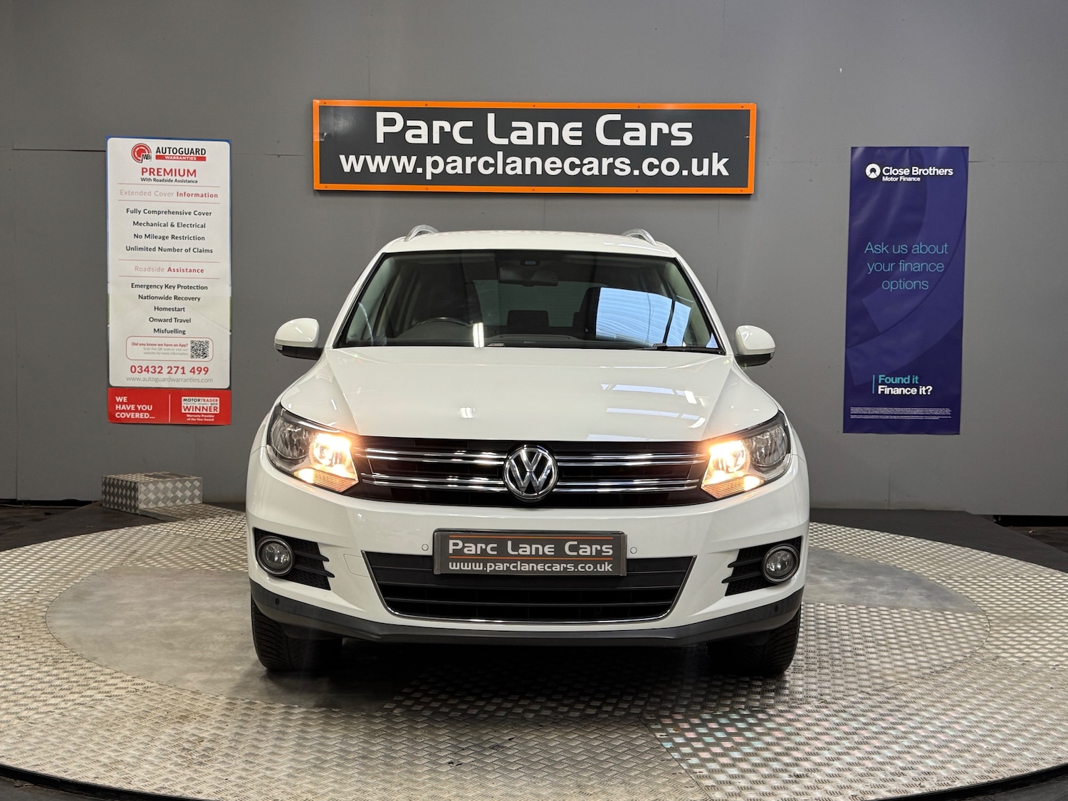 Used Volkswagen Tiguan 2015 for sale - 76946025: Photo 9