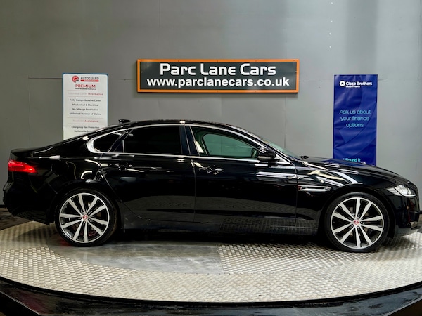 Used Jaguar XF 2018 for sale - 75549978: Photo 2