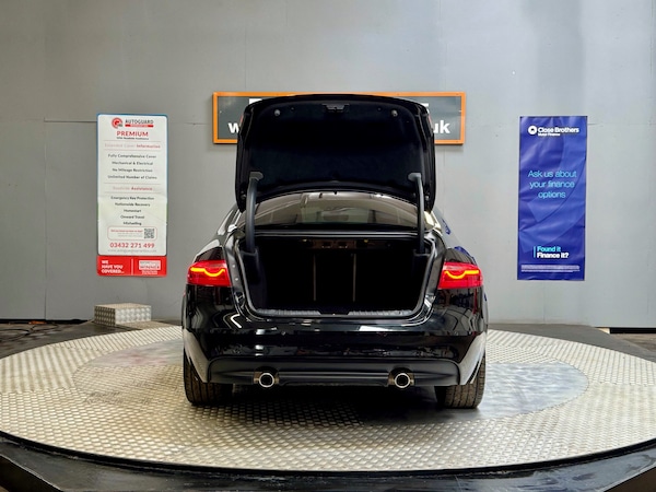 Used Jaguar XF 2018 for sale - 75549978: Photo 5