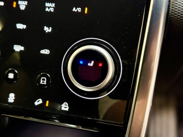 Used Land Rover Discovery Sport 2019 for sale - 74710630: Photo 26