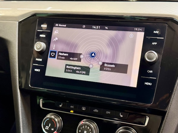Used Volkswagen Passat 2019 for sale - 74774455: Photo 14