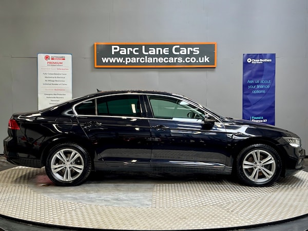 Used Volkswagen Passat 2019 for sale - 74774455: Photo 2