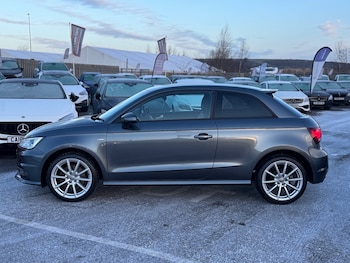 Used Audi A1 2015 for sale - 77125225: Photo