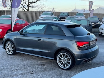 Used Audi A1 2015 for sale - 77125225: Photo