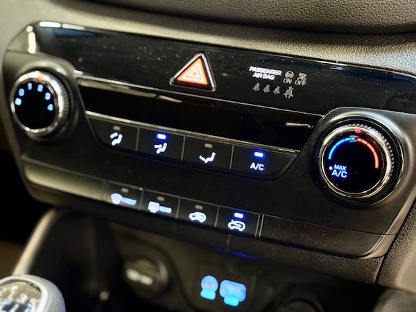 Used Hyundai TUCSON 2015 for sale - 75446053: Photo 25