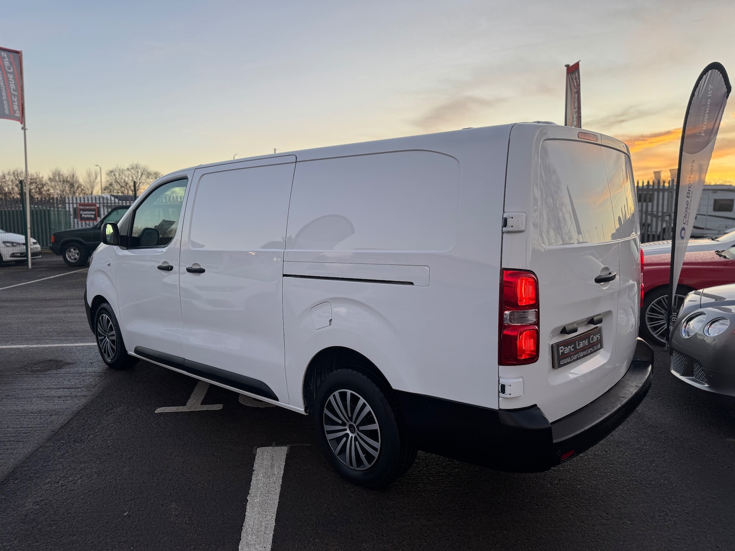 Used Citroen Dispatch 2020 for sale - 76819731: Photo 7