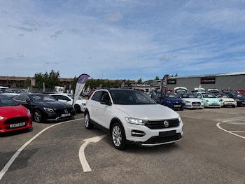 Used Volkswagen T-Roc 2018 for sale - 78683144: Photo