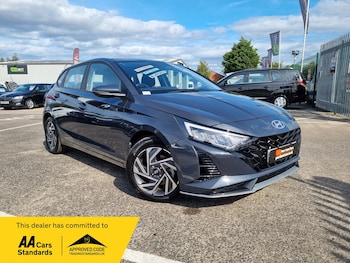 Used Hyundai i20 2023 for sale - 79390254: Photo