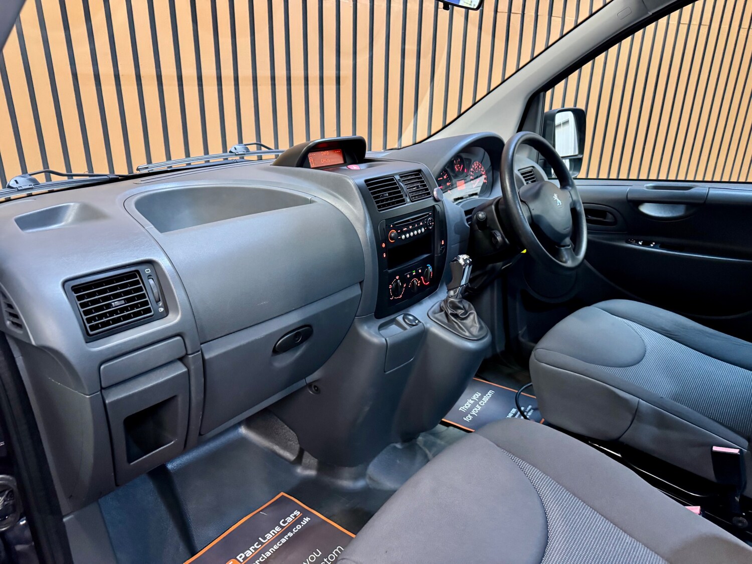 Used Peugeot Expert Tepee 2014 for sale - 78003571: Photo 28