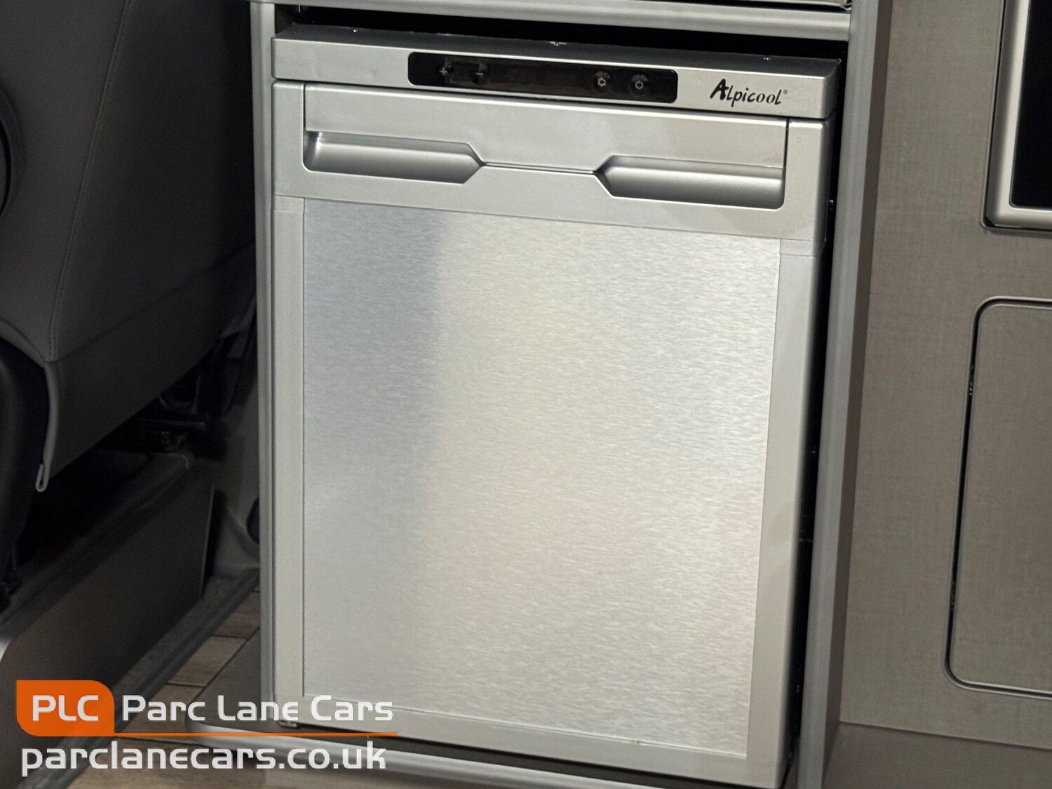 Used Toyota Alphard for sale - 77475106: Photo 28