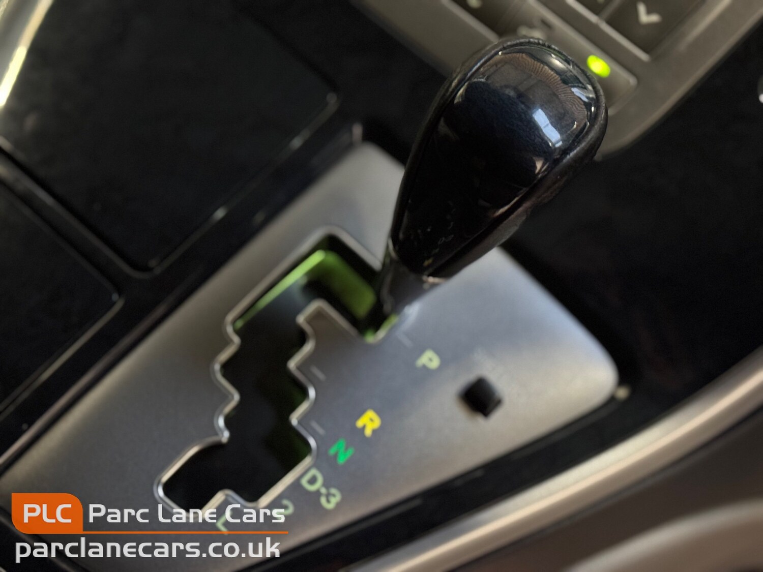 Used Toyota Alphard for sale - 77475106: Photo 30