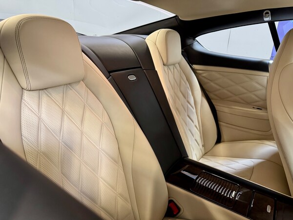 Used Bentley Continental 2011 for sale - 76063742: Photo 15
