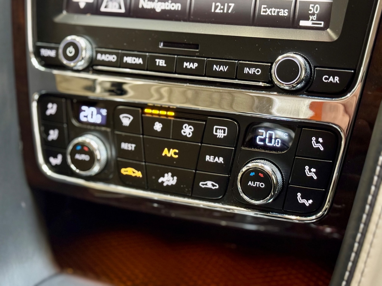 Used Bentley Continental 2011 for sale - 76063742: Photo 18