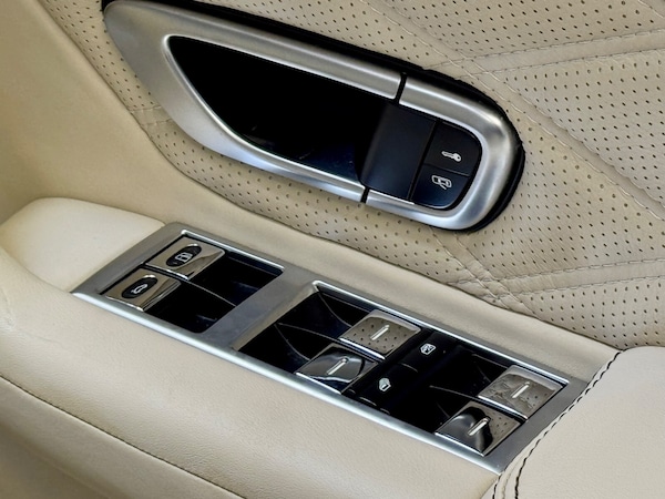 Used Bentley Continental 2011 for sale - 76063742: Photo 30