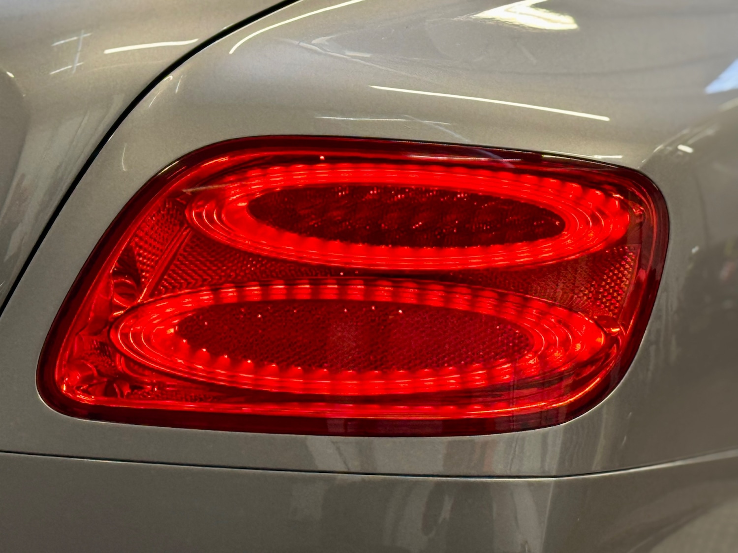 Used Bentley Continental 2011 for sale - 76063742: Photo 35