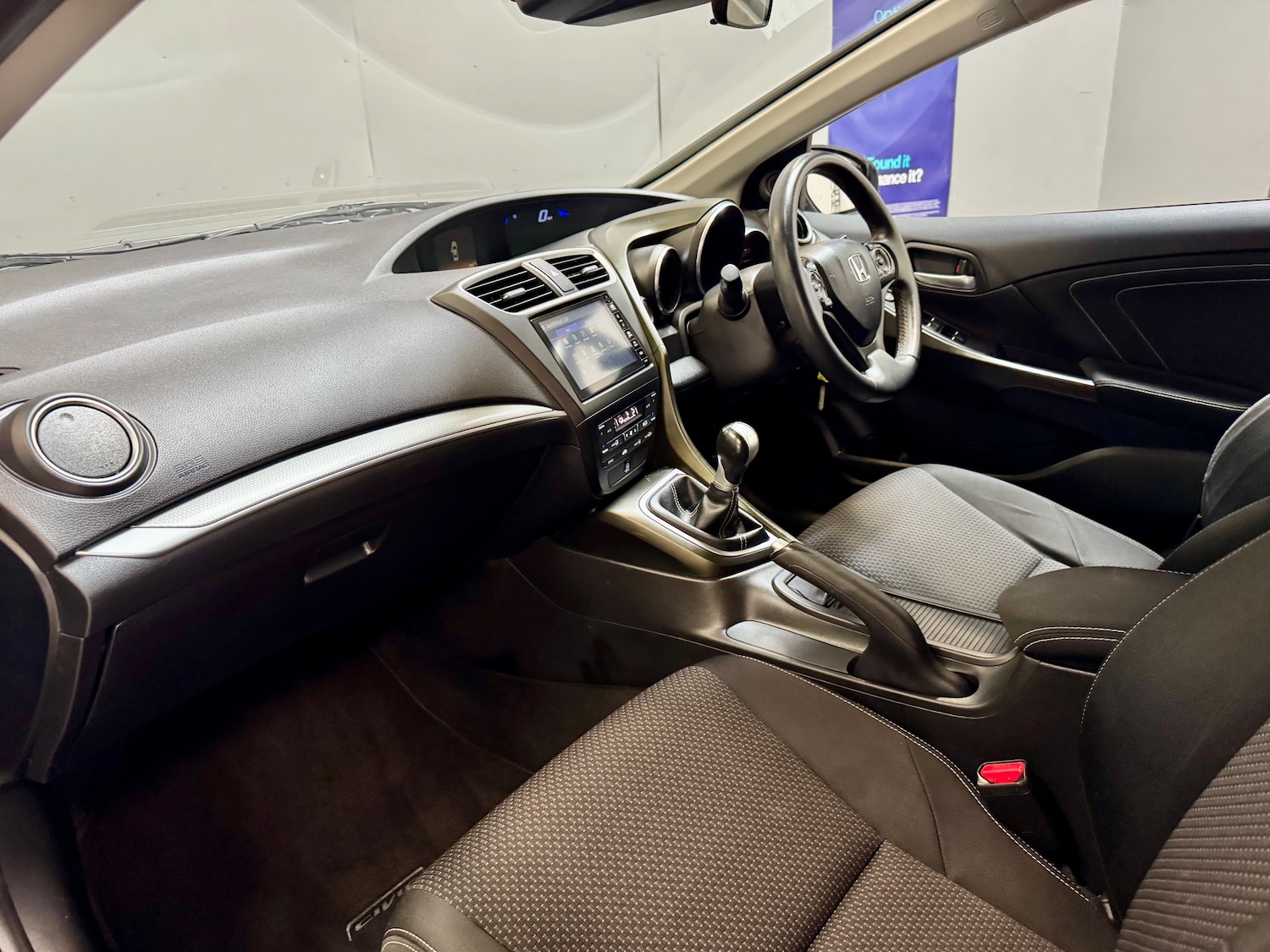 Used Honda Civic 2015 for sale - 75932321: Photo 15