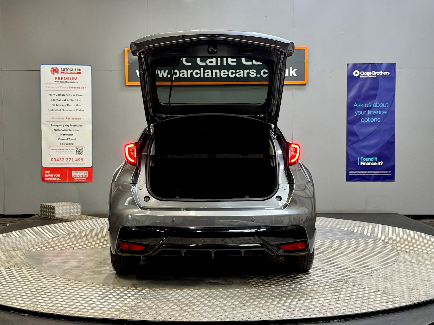 Used Honda Civic 2015 for sale - 75932321: Photo 5