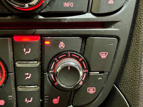 Used Vauxhall Meriva 2013 for sale - 74961774: Photo 19