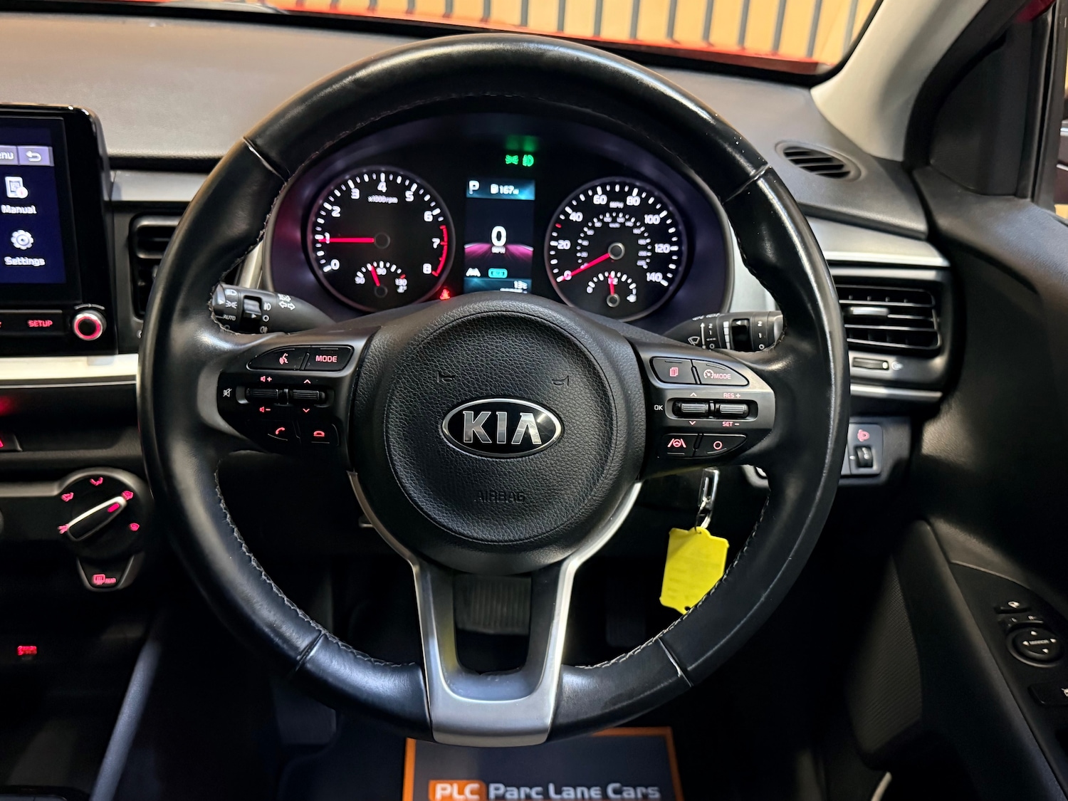 Used Kia Stonic 2020 for sale - 77408847: Photo 12